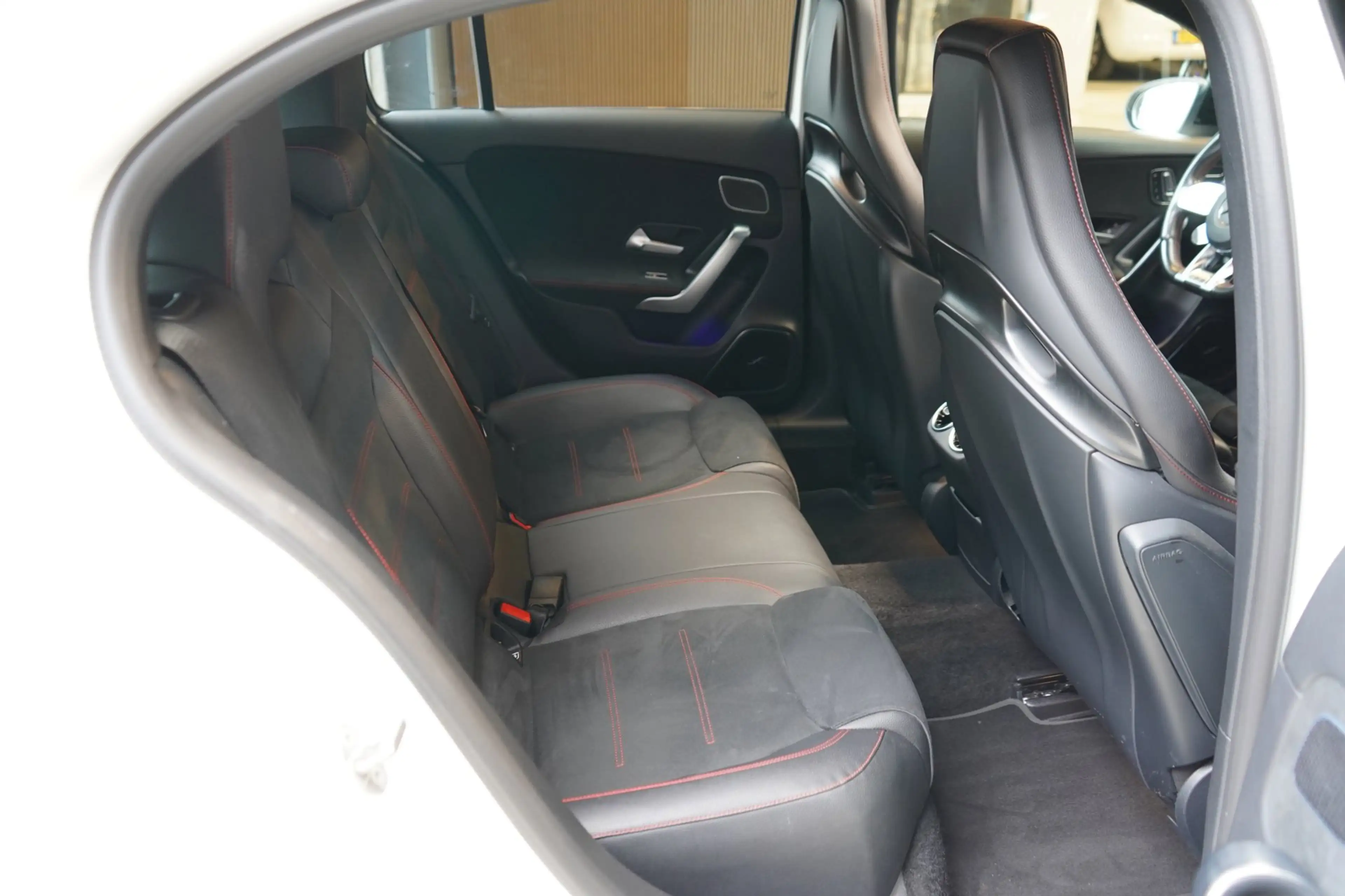 Mercedes-Benz A 35 AMG 4MATIC Edition 1 | AERO PAKKET | PANO | STOELVERW. — photo 20