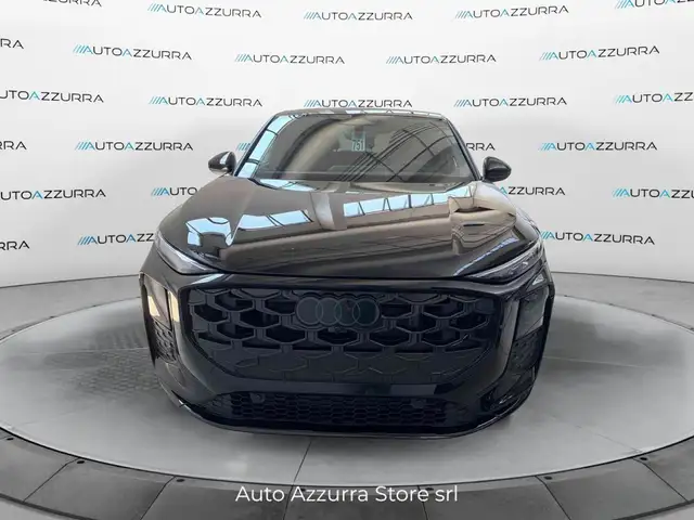 Audi Q3 view 2