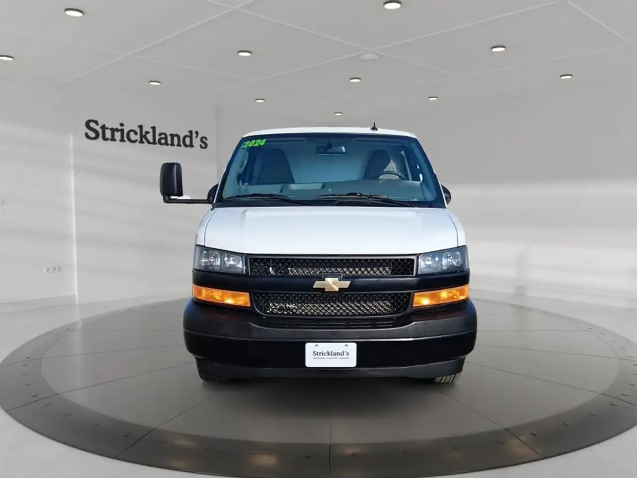 Chevrolet Express снимка Chevrolet Express