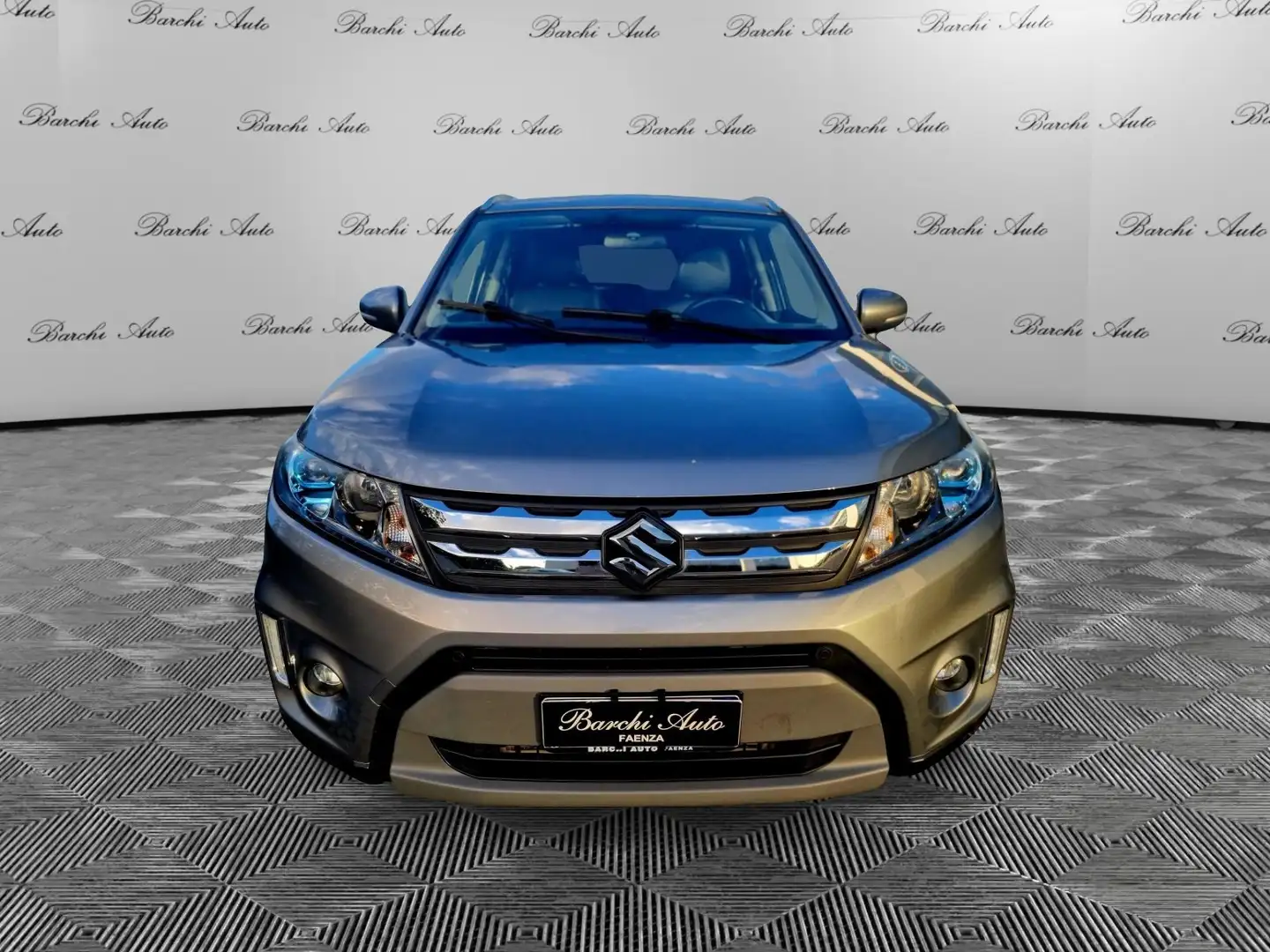 Suzuki Vitara Vitara 1.6 DDiS 4WD AllGrip DCT V-Top - NEOPATENT Gris - 1