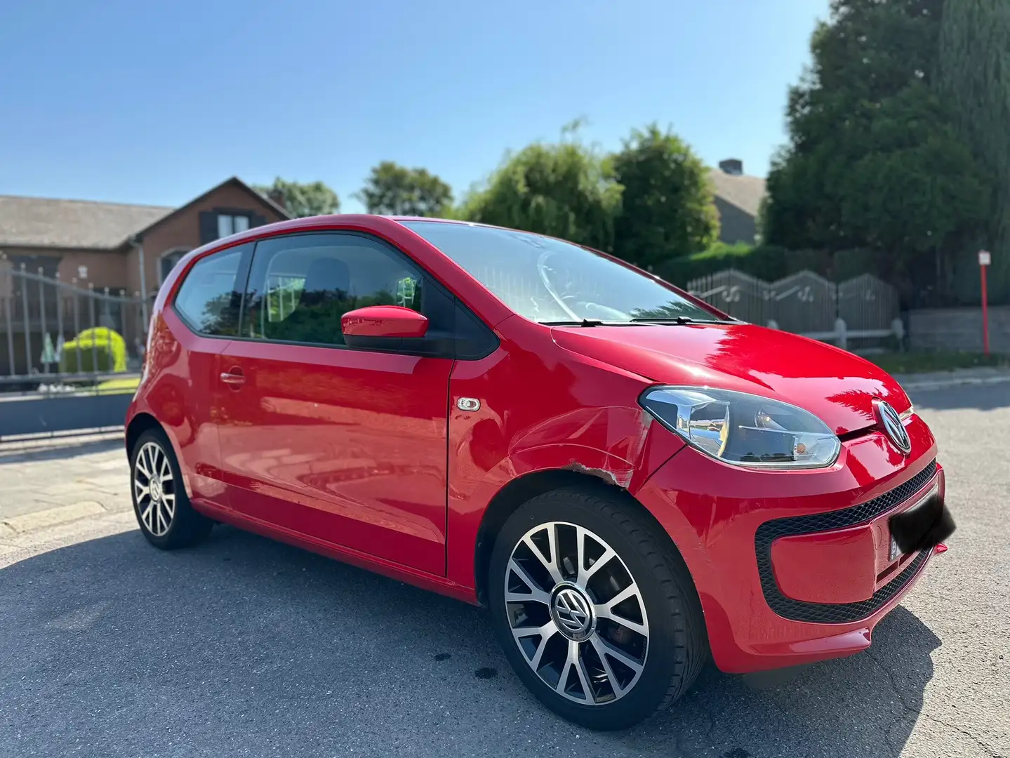 Volkswagen up! 1.0i Move Rouge - 2