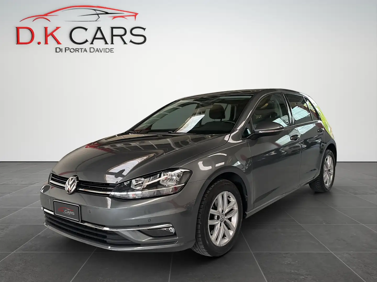 Volkswagen Golf 5p 1.6 tdi Executive 115cv - 1