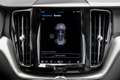 Volvo XC60 2.0 Recharge T6 AWD R-DESIGN | TREKHAAK | ACC | PA Zwart - thumbnail 28