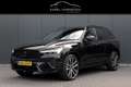 Volvo XC60 2.0 Recharge T6 AWD R-DESIGN | TREKHAAK | ACC | PA Zwart - thumbnail 1