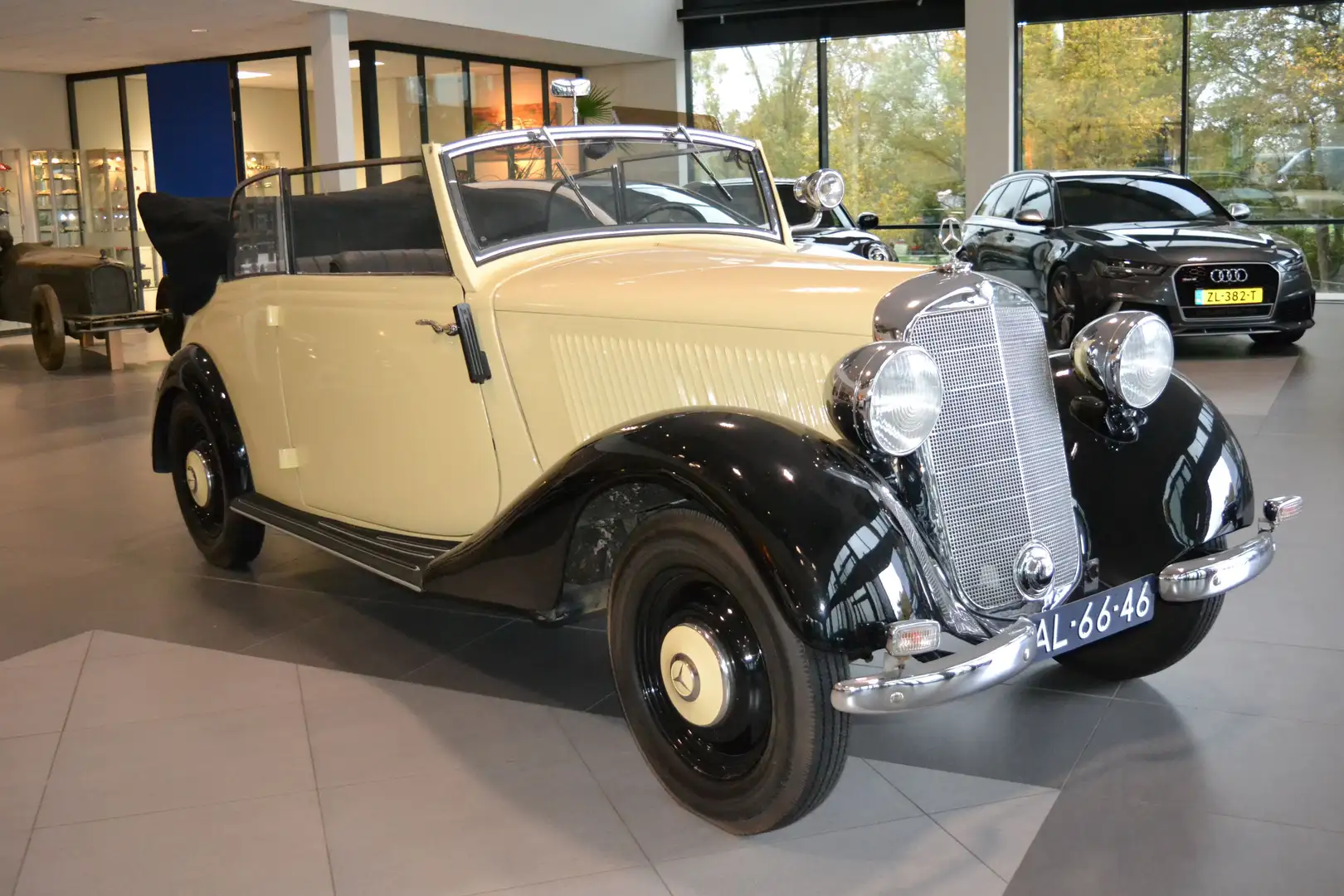 Mercedes-Benz 170 170V Cabriolet B bež - 2