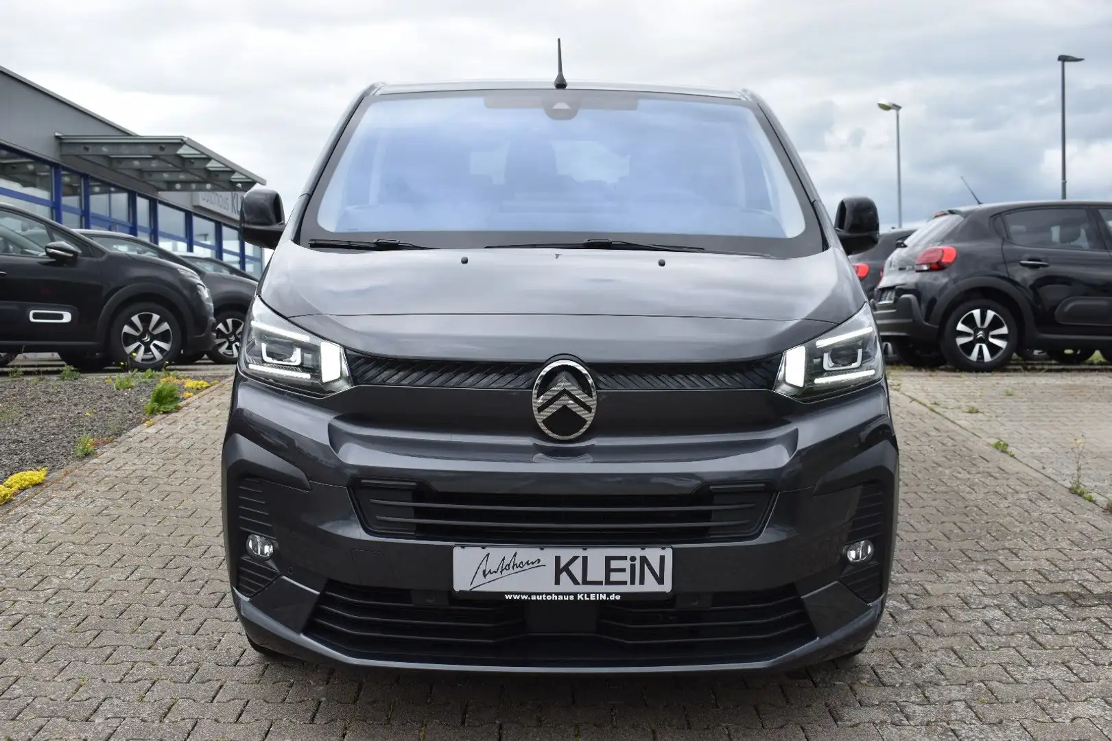 Citroen Spacetourer XL BlueHDi180 EAT8 *NAVI*CAM*9 SITZE Gris - 1