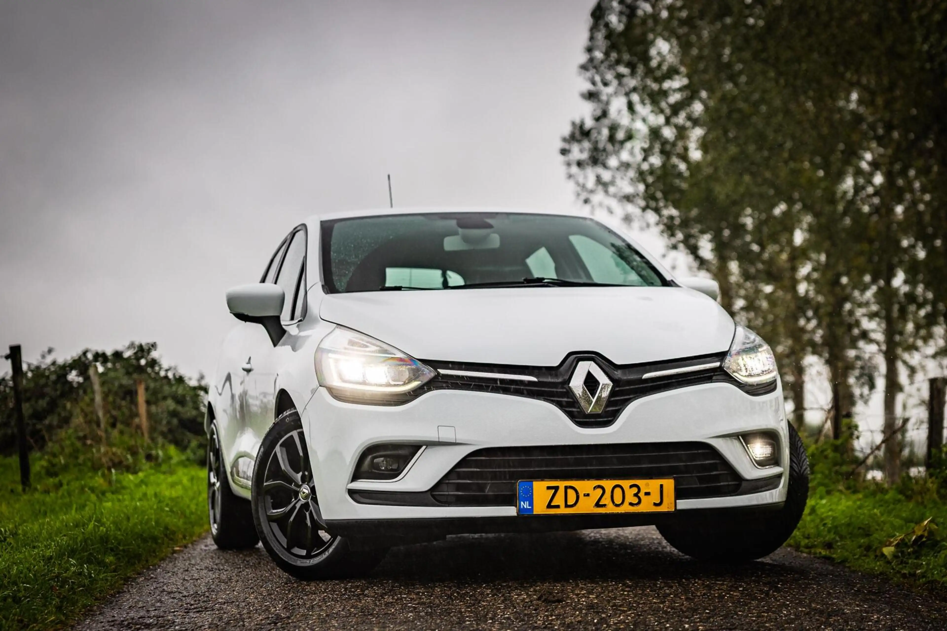 Renault Clio 0.9 TCe Intens |Nap |Bose |Led |Keyless |PDC — photo 21