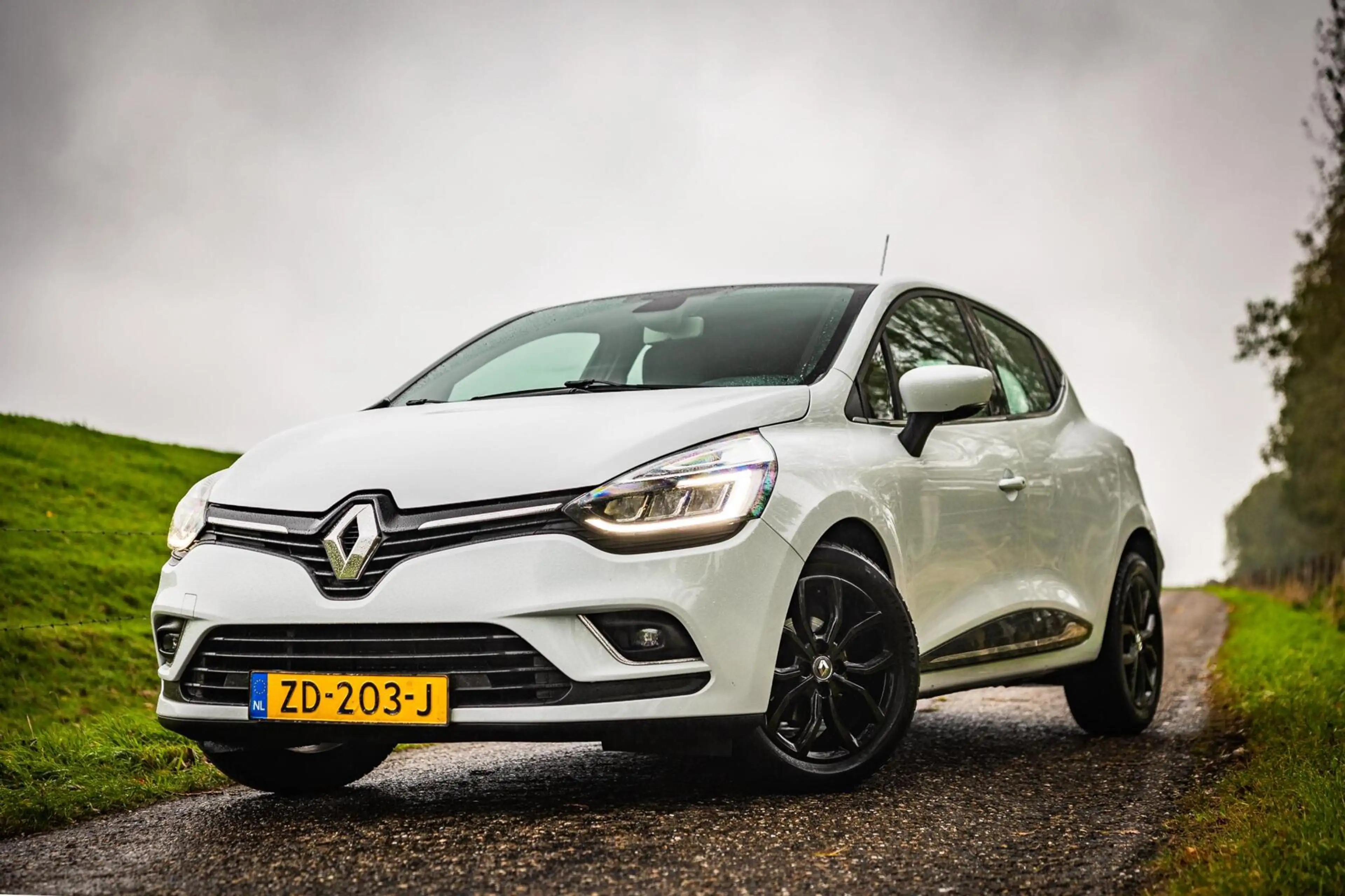 Renault Clio 0.9 TCe Intens |Nap |Bose |Led |Keyless |PDC — photo 35