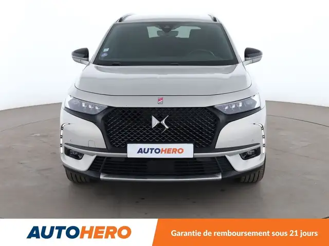 DS Automobiles DS 7 Crossback view 9