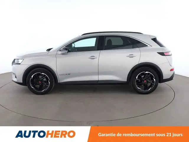DS Automobiles DS 7 Crossback view 3