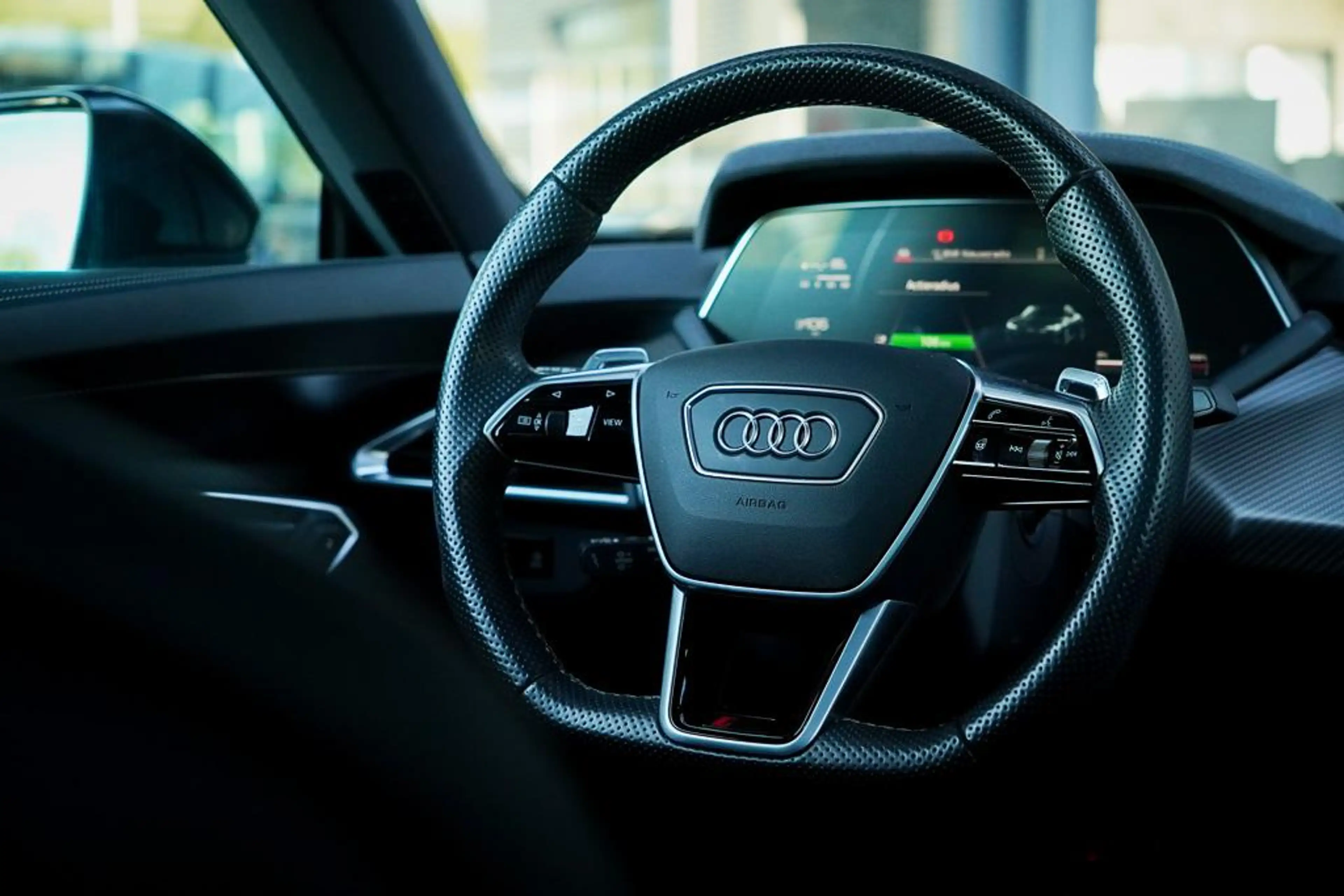 Audi RS e-tron GT 93 kWh 600 PK / 4Wiel Sturing / Massage / Luchtver — photo 45