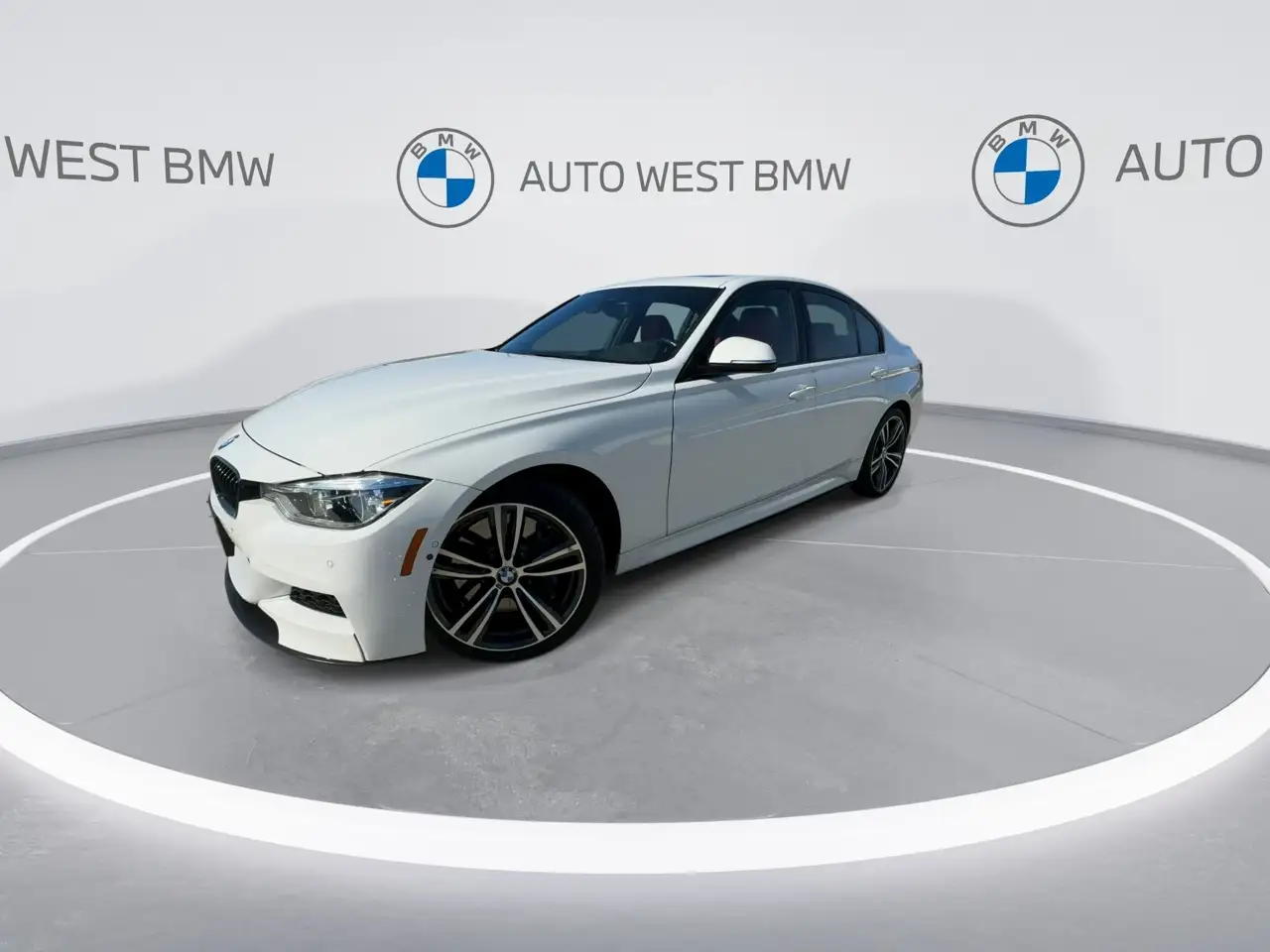 BMW 3 Series photo BMW 3 Series