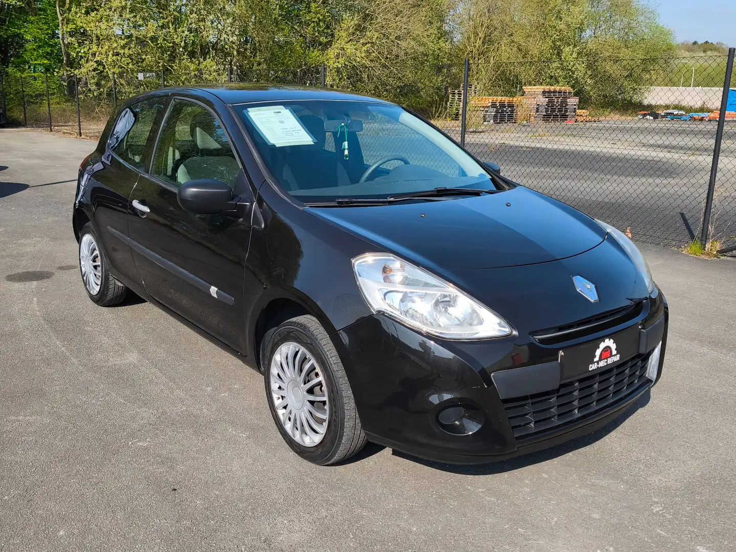 Renault Clio Clio 1.2 16V 75 Expression Noir - 1