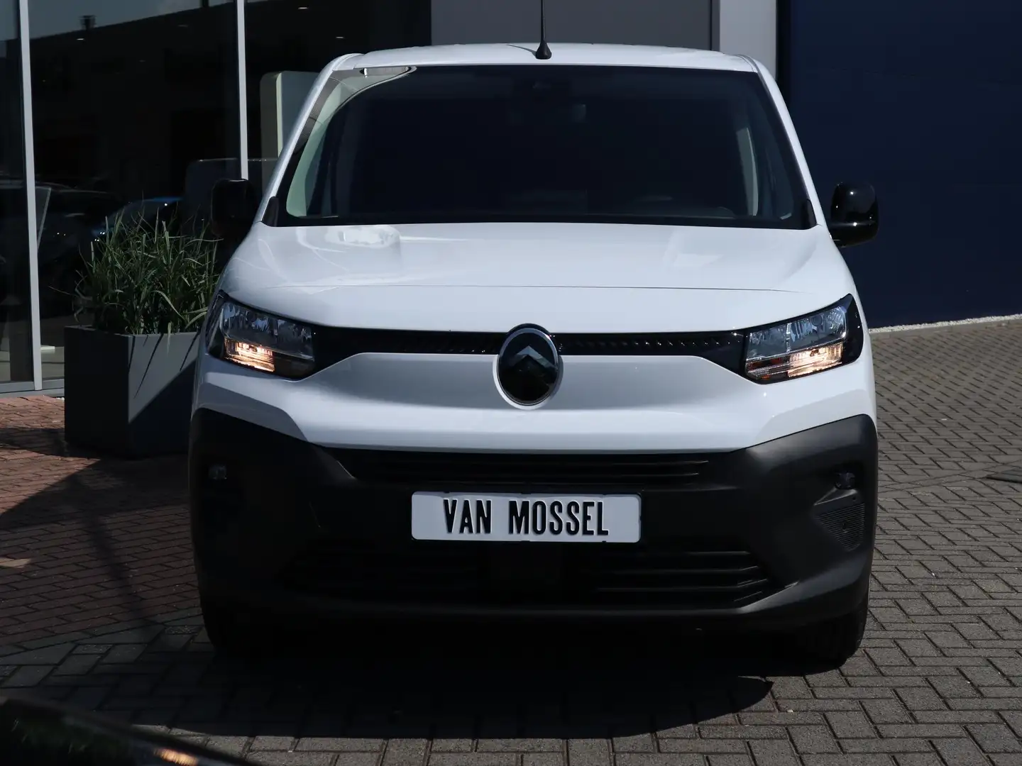 Citroen Berlingo ë-Berlingo 136 L1 50 kWh - DEMO AUTO / DIRECT LEVE - 2