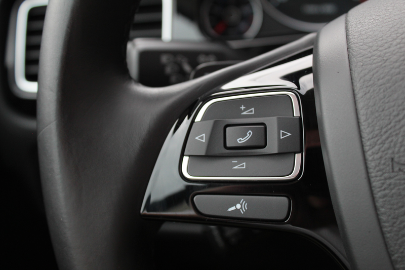Volkswagen Touareg 3.0 TDI Highline / Panoramadak / Luchtvering — photo 16