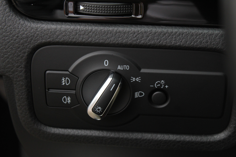 Volkswagen Touareg 3.0 TDI Highline / Panoramadak / Luchtvering — photo 21