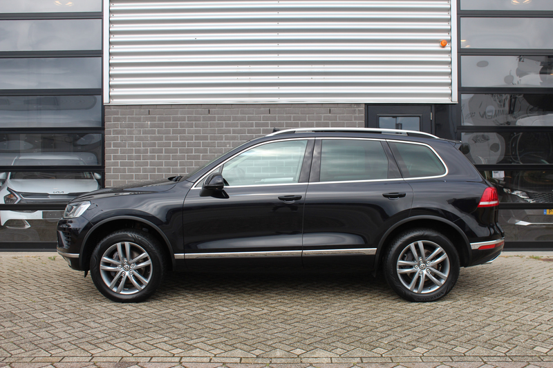 Volkswagen Touareg 3.0 TDI Highline / Panoramadak / Luchtvering — photo 26