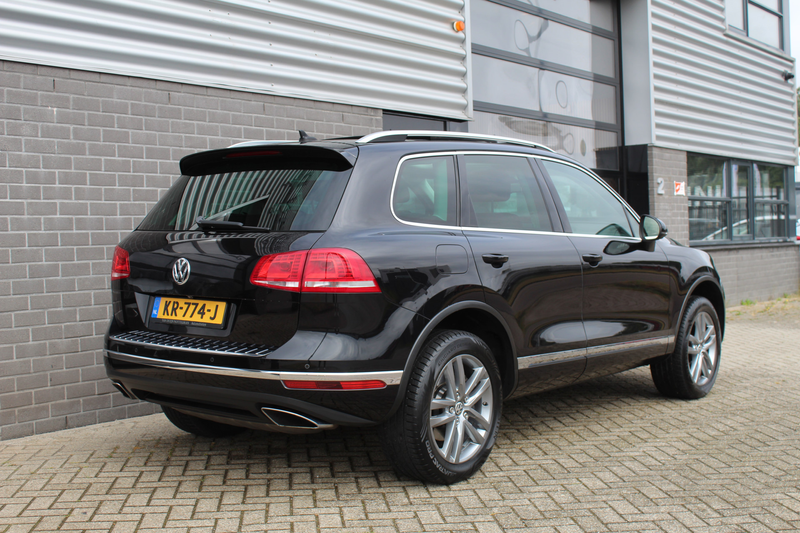 Volkswagen Touareg 3.0 TDI Highline / Panoramadak / Luchtvering — photo 5