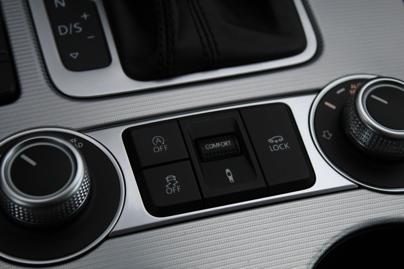 Volkswagen Touareg 3.0 TDI Highline / Panoramadak / Luchtvering — photo 34