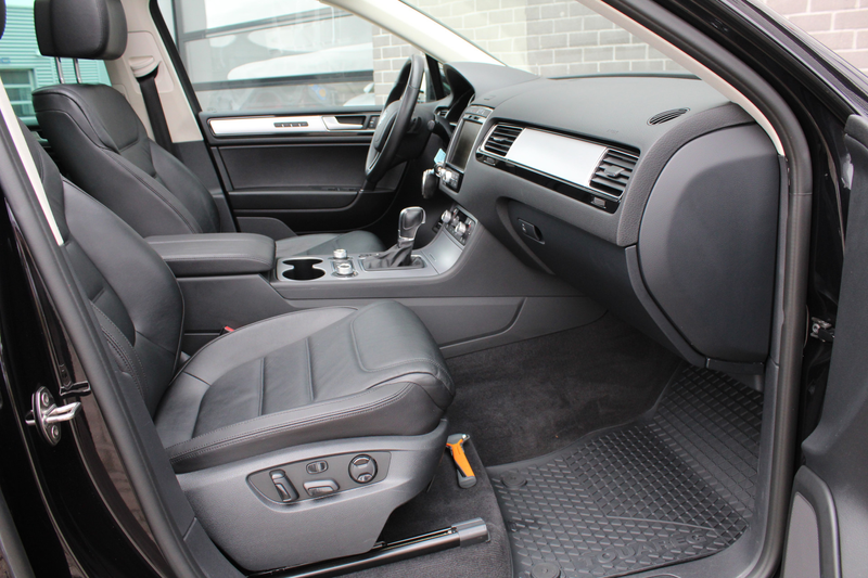 Volkswagen Touareg 3.0 TDI Highline / Panoramadak / Luchtvering — photo 9