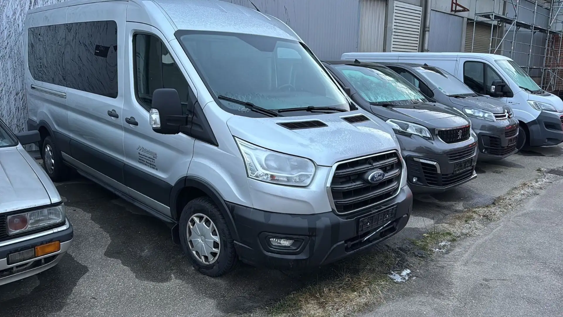 Ford Transit Kombi 310 L3 Trend 9 Sitzer Argento - 1