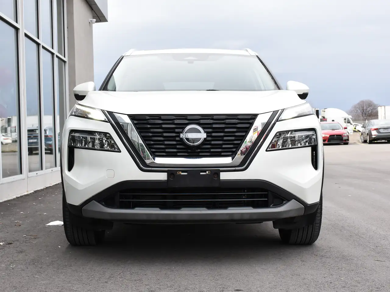 Nissan Rogue снимка Nissan Rogue