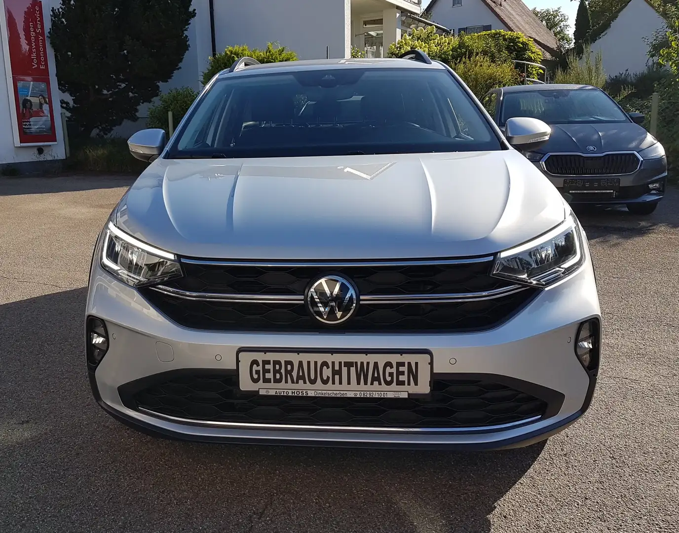 Volkswagen Taigo Life*ACC*APP-CONNECT*LED*SHZ*PDC*LIGHT U LANE ASS* Silber - 2