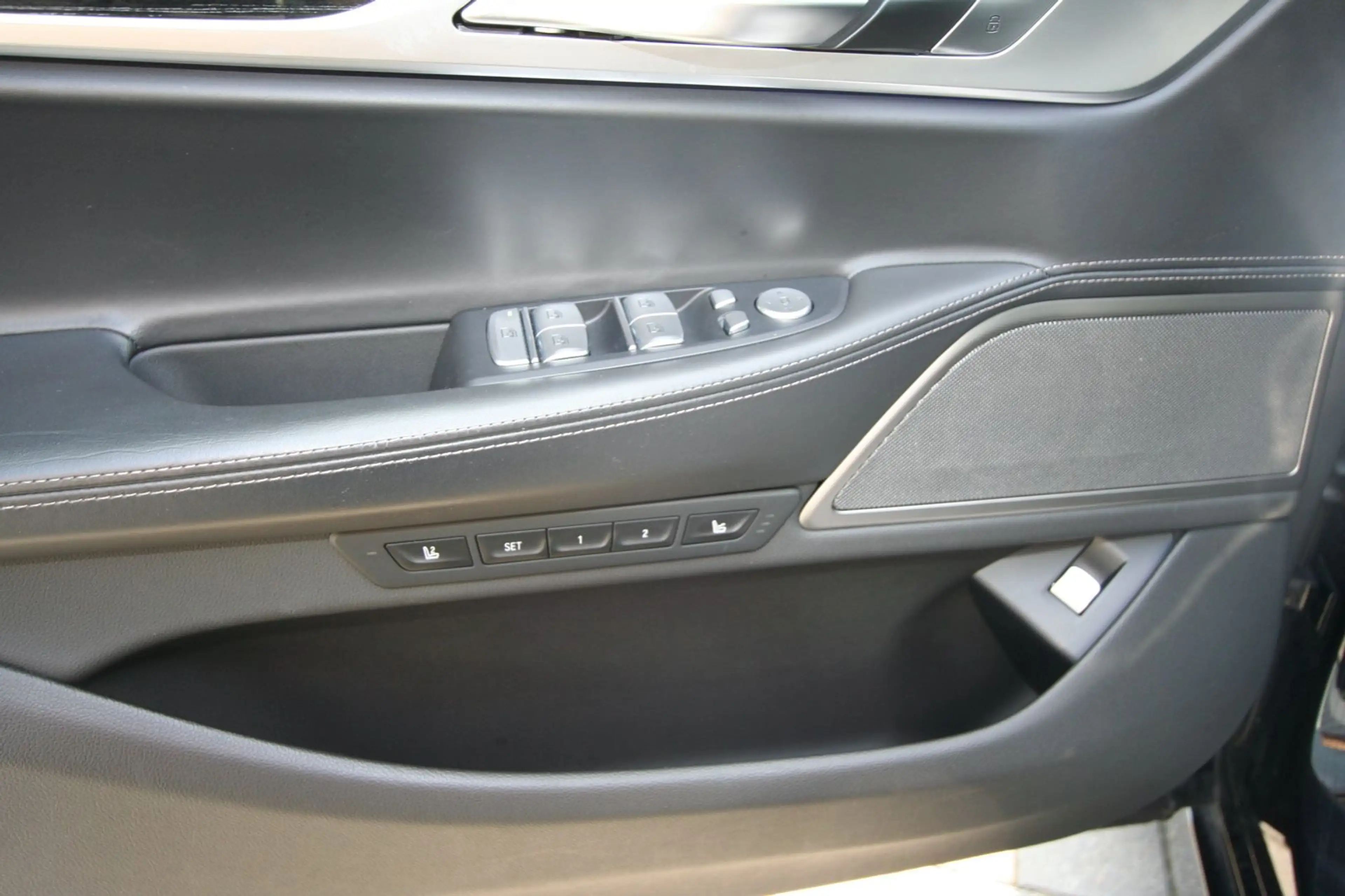 BMW 730 7 730 d — photo 12