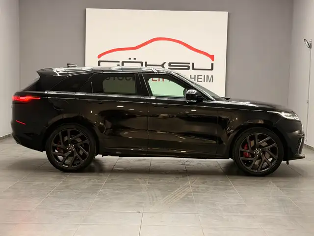 Land Rover Range Rover Velar view 7