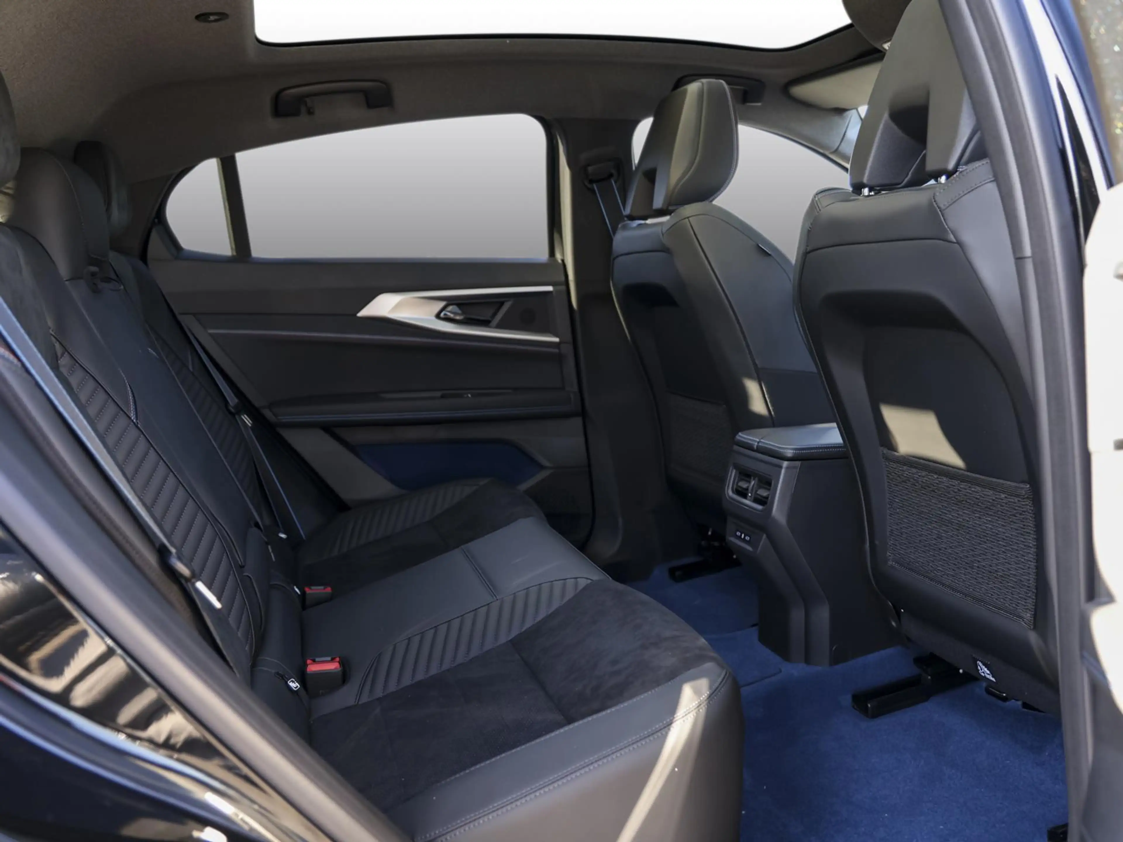 Renault Rafale Atelier Alpine PHEV 4x4 VisionP PanoD — photo 4