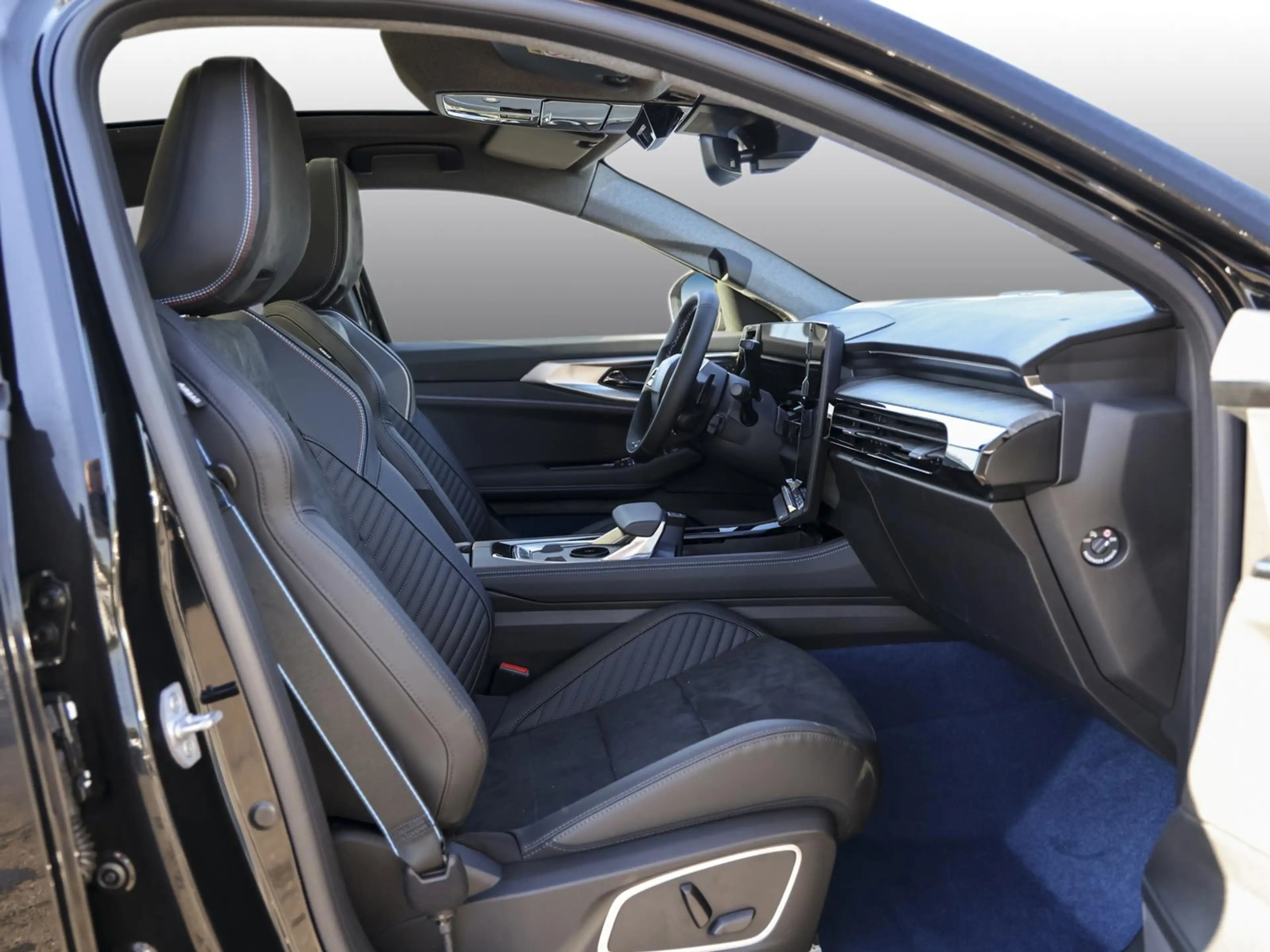 Renault Rafale Atelier Alpine PHEV 4x4 VisionP PanoD — photo 3
