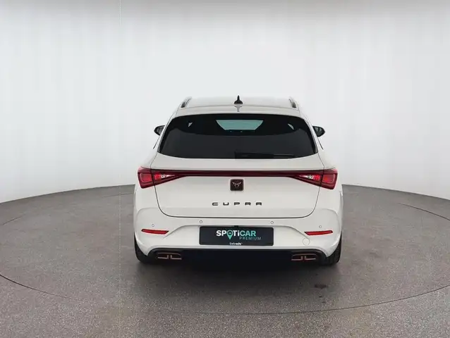 Cupra Leon view 4