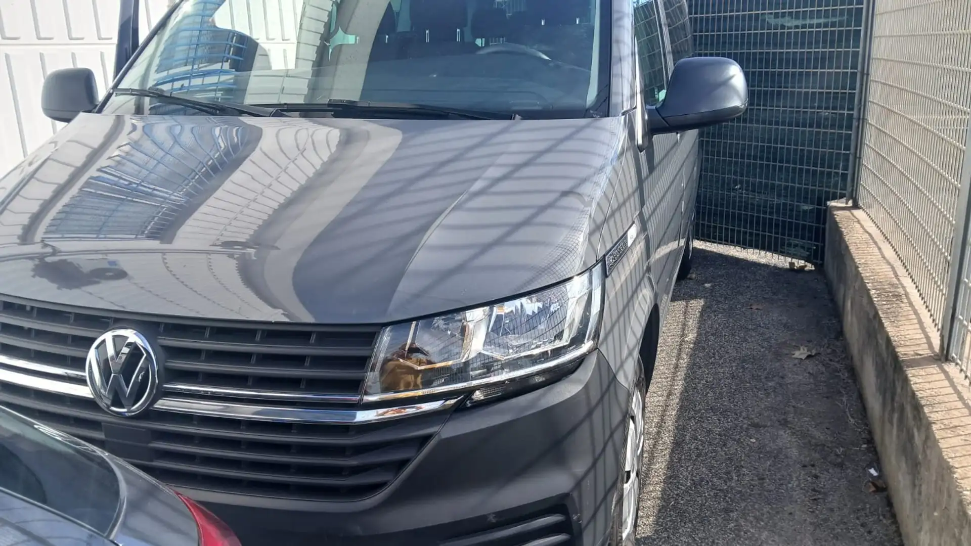 Volkswagen T6.1 Caravelle 110Cv PC 9 POSTI TrendLine - PREZZO REALE! Grigio - 1
