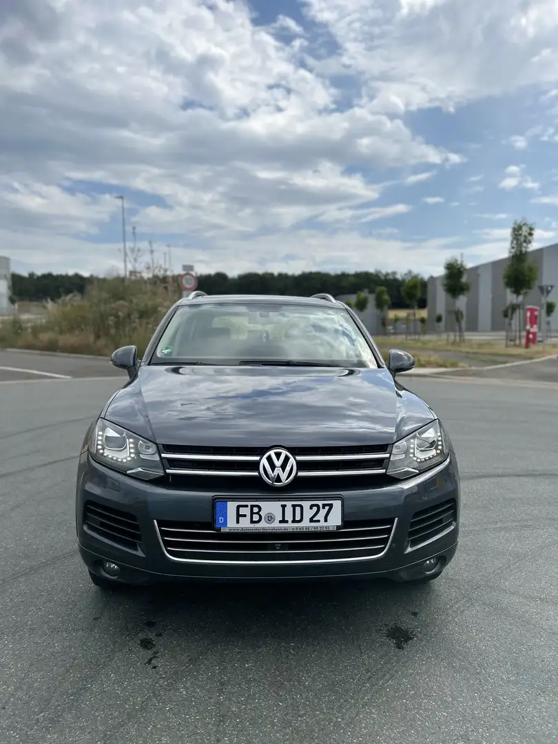 Volkswagen Touareg V6 TDI BMT Grau - 2