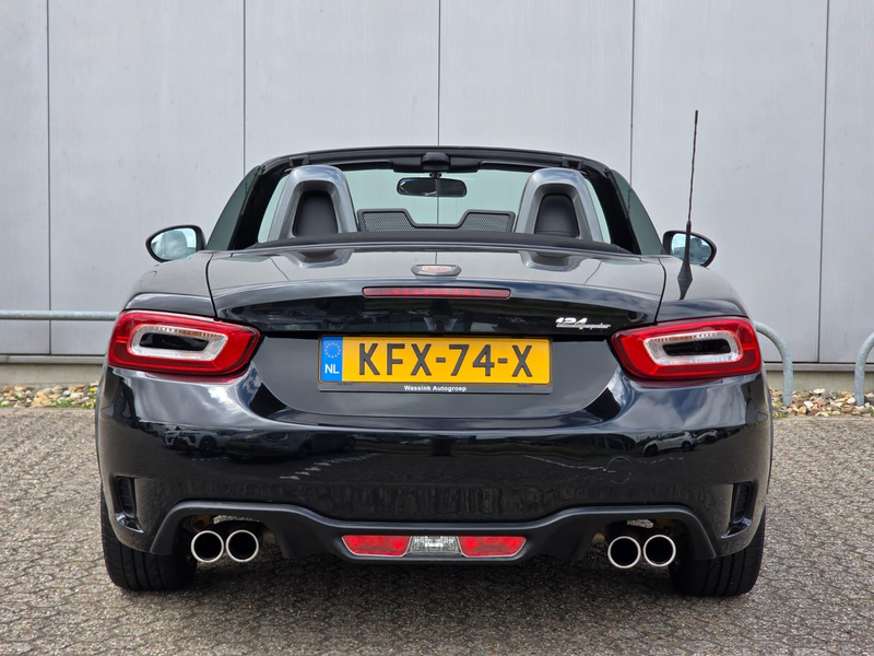 Abarth 124 Spider 1.4 MultiAir 170 pk Automaat | Navigatie | Stoelve — photo 5