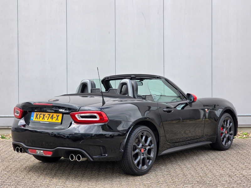 Abarth 124 Spider 1.4 MultiAir 170 pk Automaat | Navigatie | Stoelve — photo 6