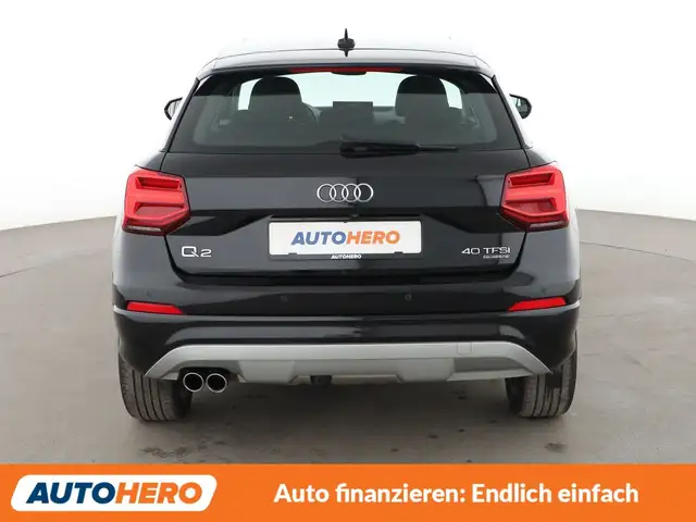 Audi Q2 view 5
