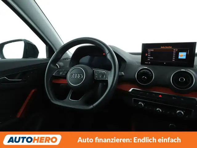 Audi Q2 view 12