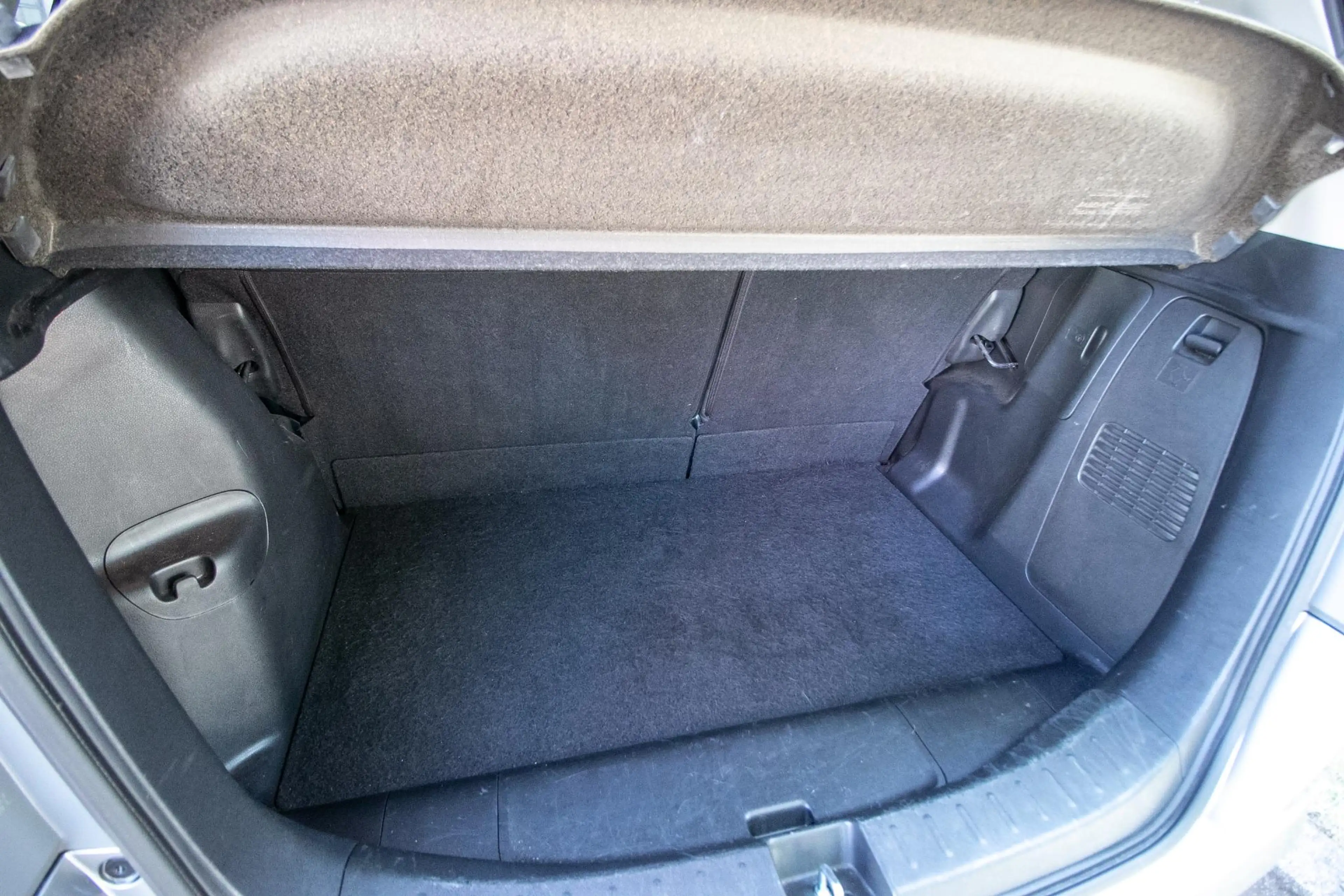 Honda Jazz 1.4 Hybrid Exclusive — photo 10