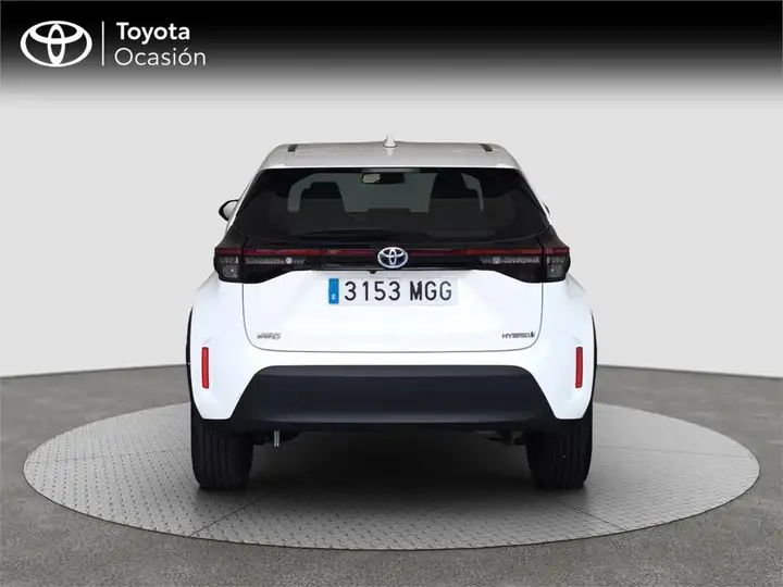 Toyota Yaris 2023, foto 4