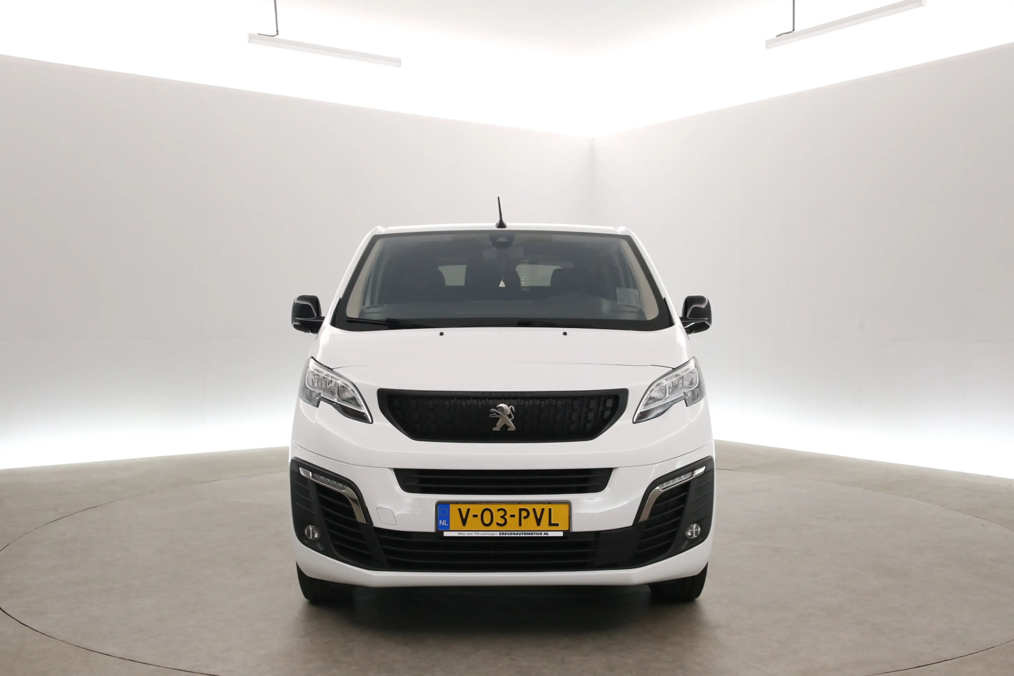 Peugeot Expert 2.0 BlueHDI L3H1 180PK | DC | 6 Zits | Automaat | — photo 8