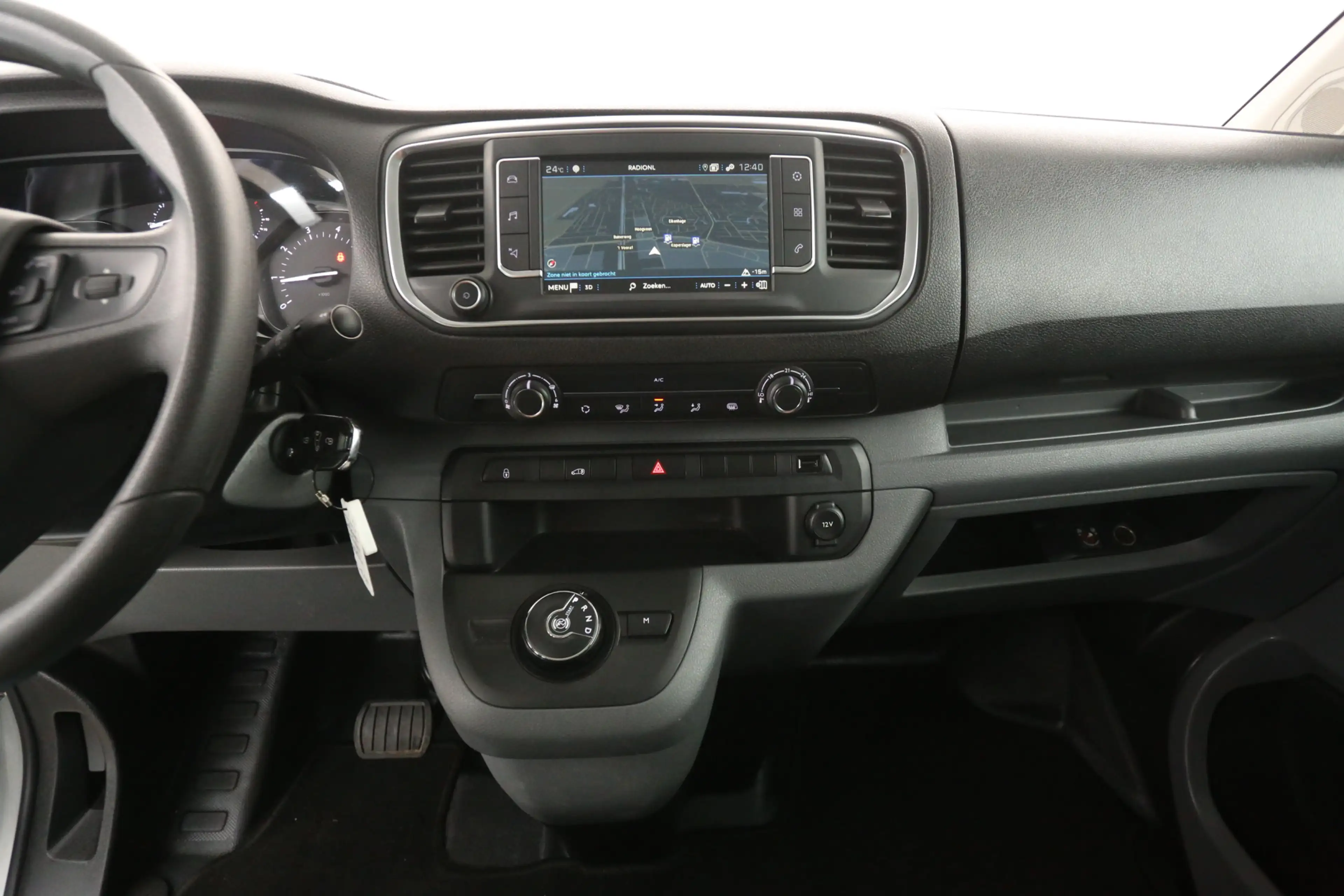 Peugeot Expert 2.0 BlueHDI L3H1 180PK | DC | 6 Zits | Automaat | — photo 12