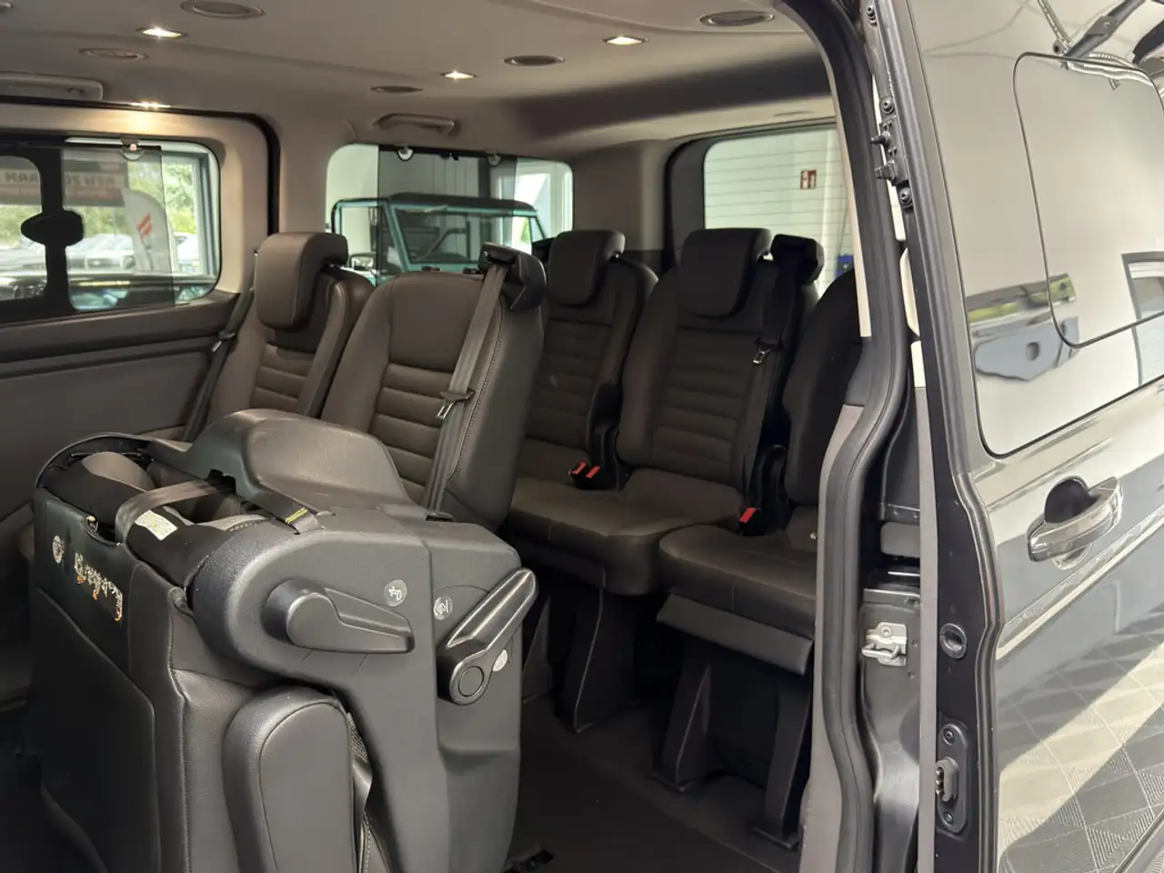 FORD TOURNEO CUSTOM 2.0 TDCI 170CH - BVA - SELLERIE CUIR - 170.000 KMS