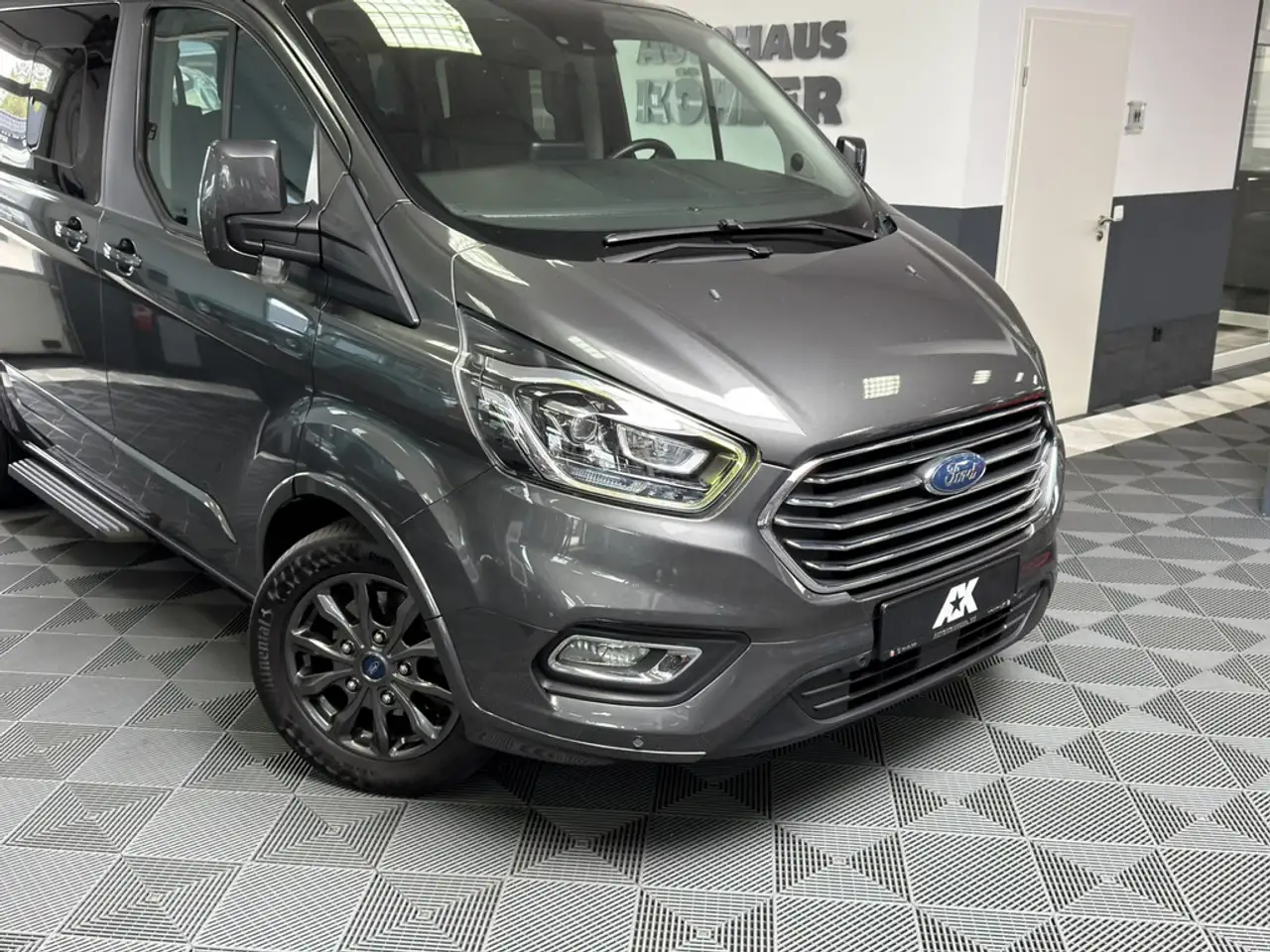 FORD TOURNEO CUSTOM 2.0 TDCI 170CH - BVA - SELLERIE CUIR - 170.000 KMS