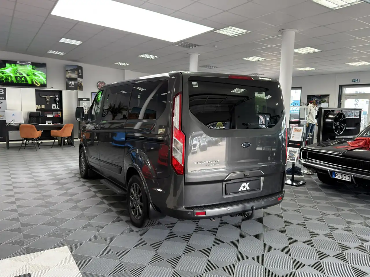 FORD TOURNEO CUSTOM 2.0 TDCI 170CH - BVA - SELLERIE CUIR - 170.000 KMS