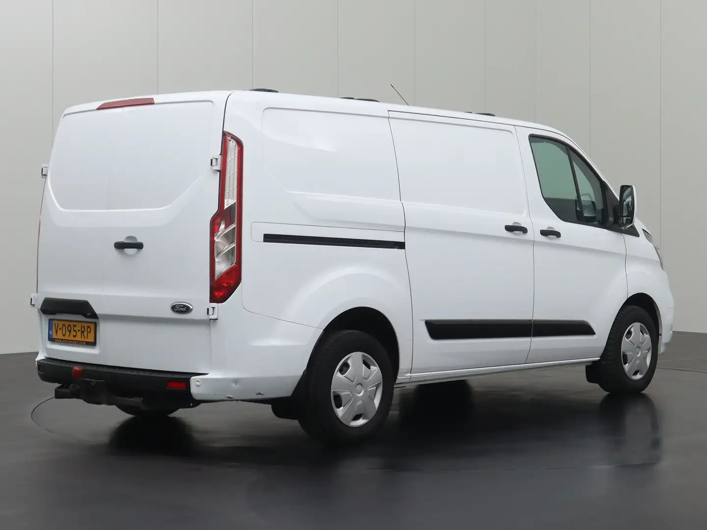 Ford Transit Custom 2.0TDCI Businees | Navigatie | Camera | Trekhaak | Wit - 2