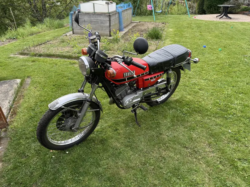 Yamaha RD 125