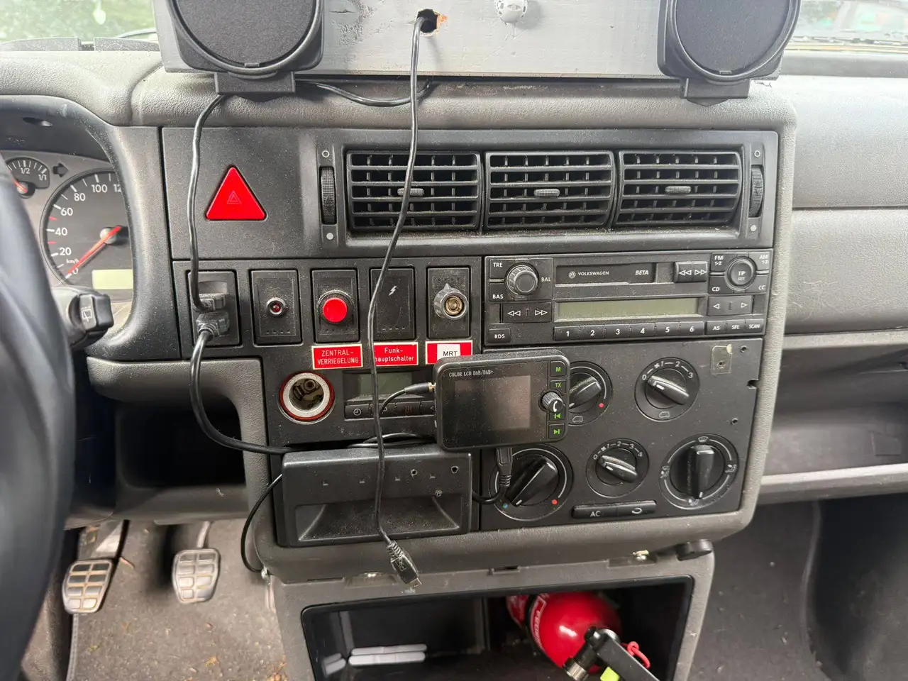 Volkswagen T4 2.5 AVT | DIY Camper | Ex-MTW | Klima |, foto 9