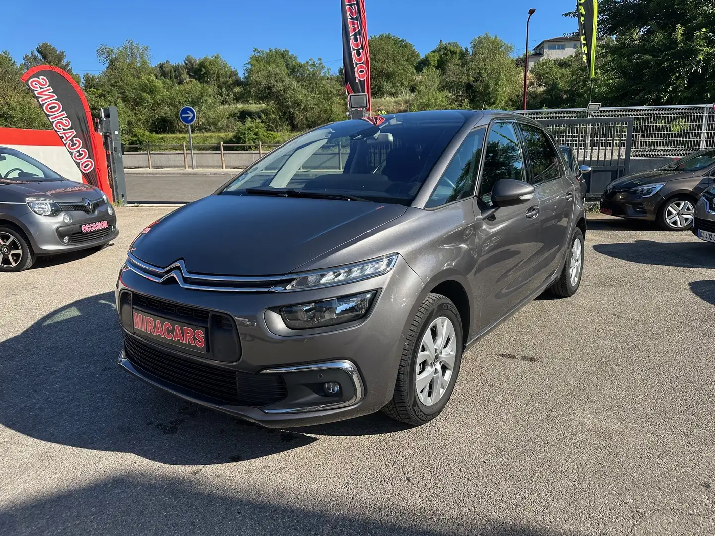 Citroen C4 Picasso 1.6 BlueHDi 120 Feel CAMERA / GPS - 1