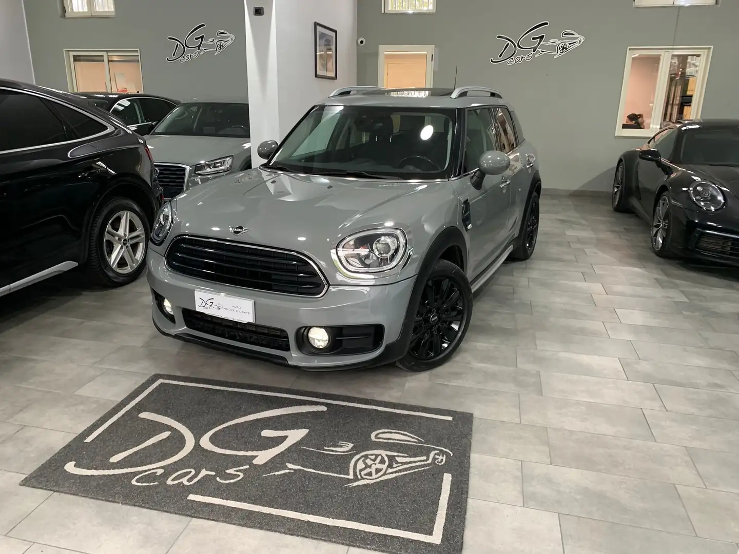 MINI One D Countryman 1.5 TETTO-LED Grau - 2